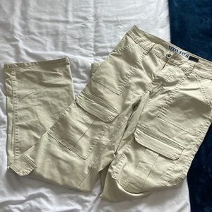 Beige cargo pants. Size 7/8